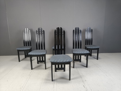 Chaises de salle à manger post-modernes en bois noir, années 1980