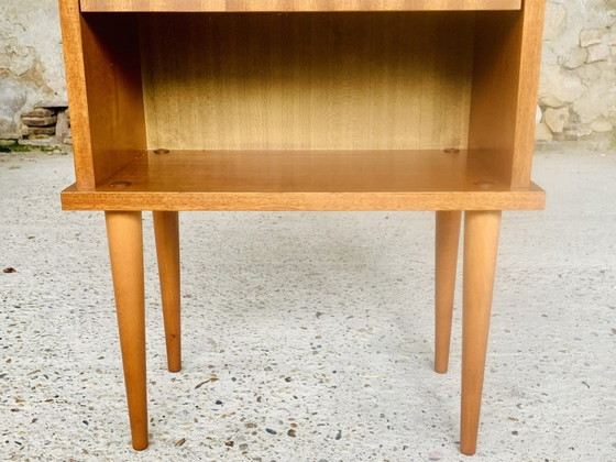 Image 1 of Table de nuit de style scandinave Mid Century par Capelle, 1970S