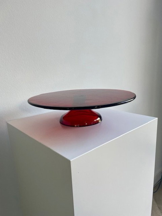 Image 1 of Plateau de service / Assiette à gâteau Verre rouge