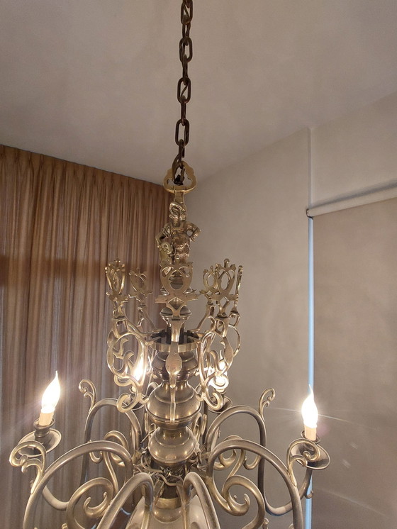 Image 1 of Lustre hollandais en laiton avec 8 bougies vers 1960 Vintage