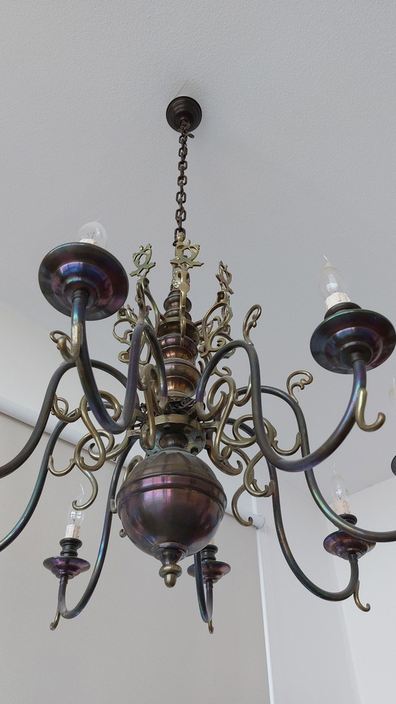 Image 1 of Lustre hollandais en laiton avec 8 bougies vers 1960 Vintage
