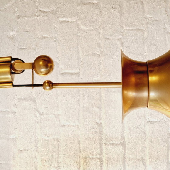 Image 1 of Lampe suspendue vintage en laiton et plexiglas, 1950