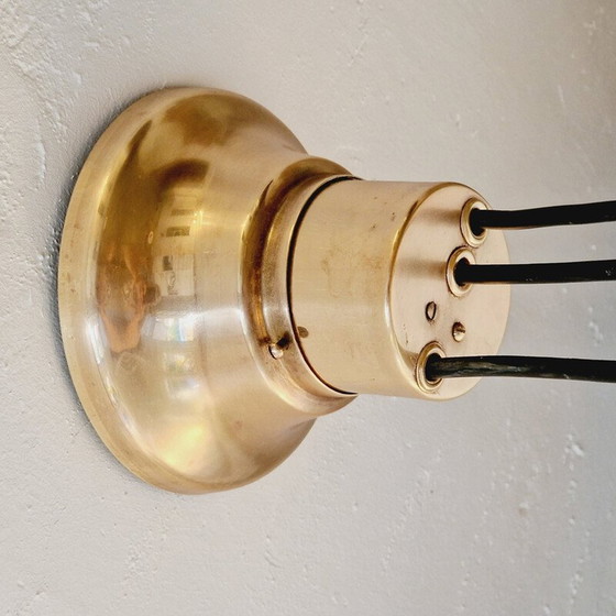 Image 1 of Lampe suspendue vintage en laiton et plexiglas, 1950