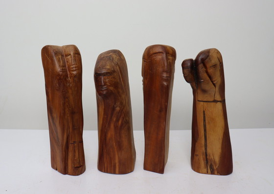 Image 1 of Secrets de l'âme, sculptures en bois