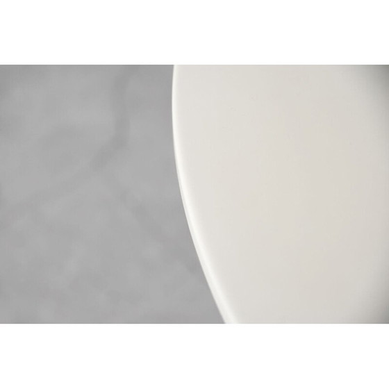 Image 1 of Table ronde scandinave vintage en métal tulipe, 1970