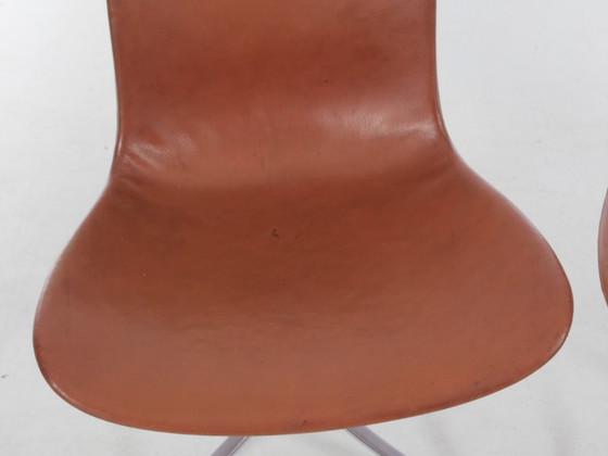 Image 1 of Suite De 4 Chaises Scandinaves Modele Pk9 Édition Originale K. Christiansen