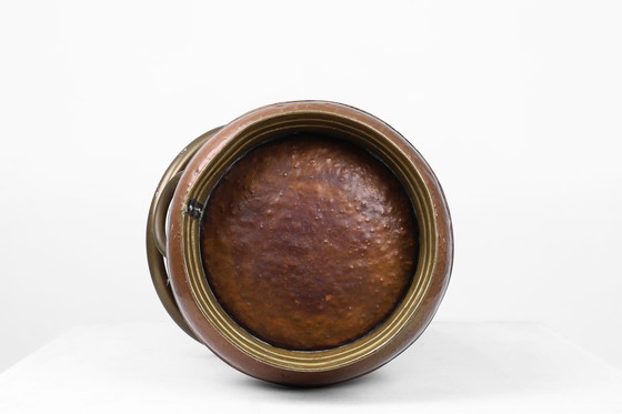 Image 1 of Porte-parapluies en cuivre avec relief martelé d'une boulangerie médiévale, France vers 1900 1900