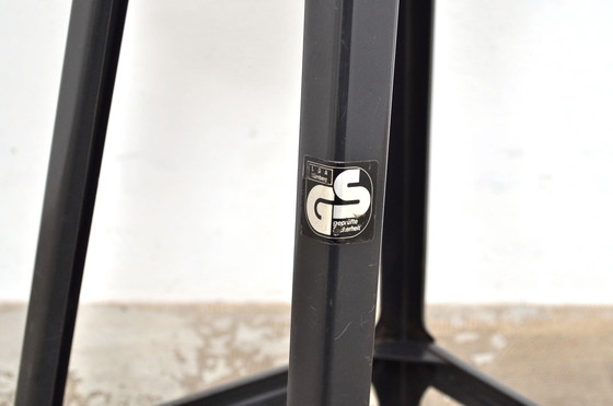 Image 1 of Tabouret de bar vintage en style Bauhaus