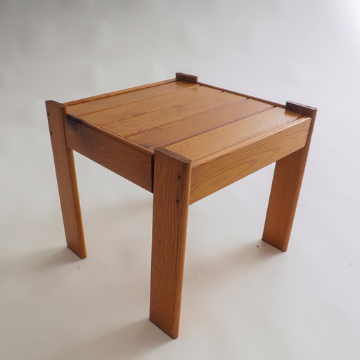 Table d'appoint en pin 70S