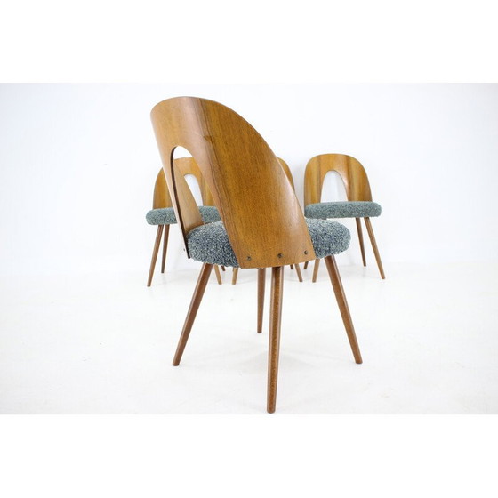 Image 1 of Ensemble de 4 chaises de salle à manger vintage en noyer par Antonin Suman, Tchécoslovaquie années 1960