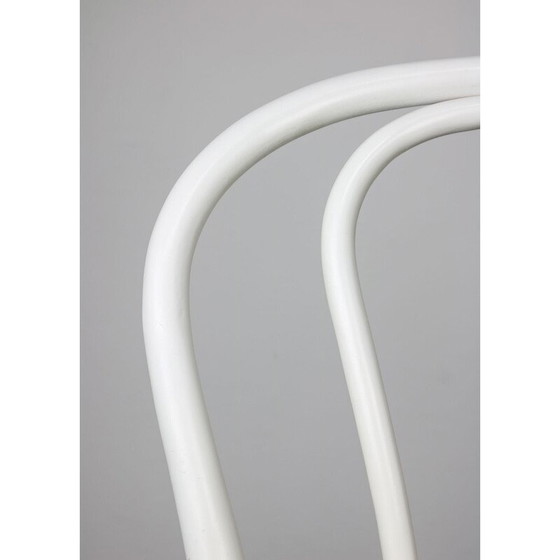 Image 1 of Ensemble de 4 chaises blanches vintage No. 18 modèle par Michael Thonet