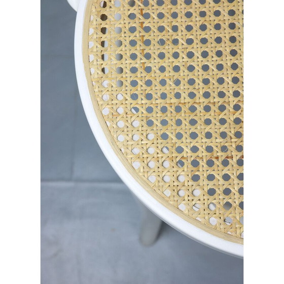 Image 1 of Ensemble de 4 chaises blanches vintage No. 18 modèle par Michael Thonet