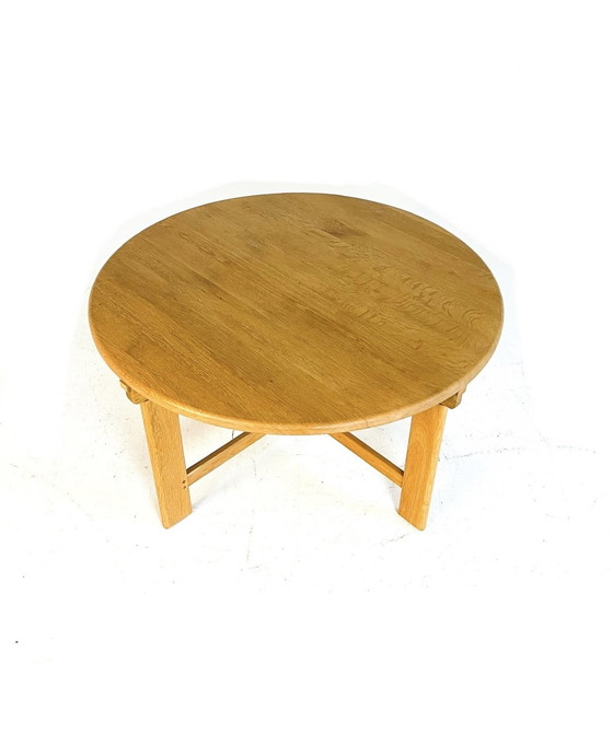 Image 1 of Table basse en chêne avec tabourets