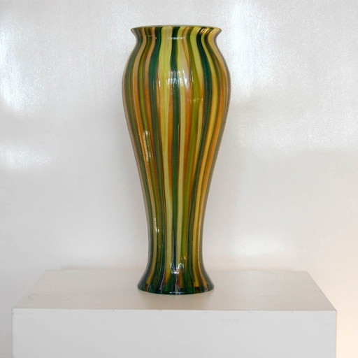 Grand vase en verre à relief "roseau japonais