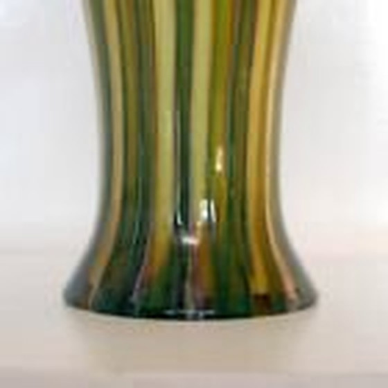 Image 1 of Grand vase en verre à relief "roseau japonais