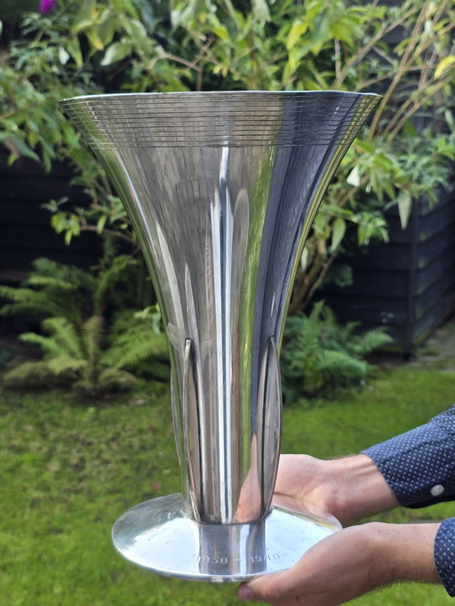 Rare grand vase Wfm Art Deco, plaqué argent