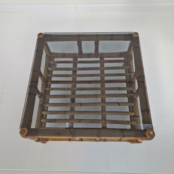 Image 1 of Table basse italienne vintage en bambou avec verre fumé, 1970