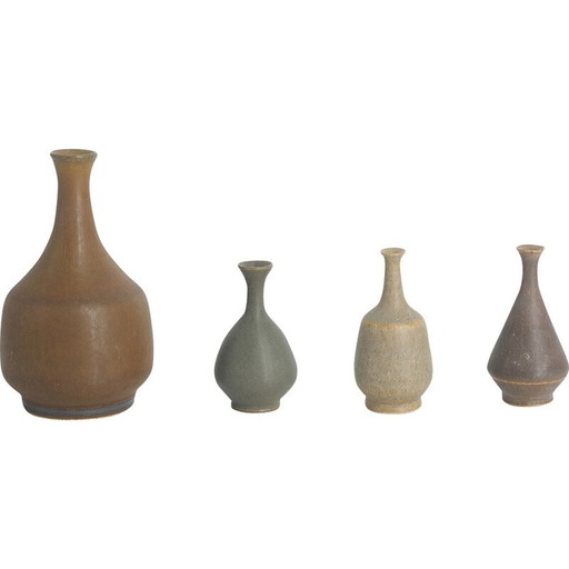 Ensemble de 4 vases de collection en grès brun vintage par Gunnar Borg pour Höganäs Ceramics, Suède 1960