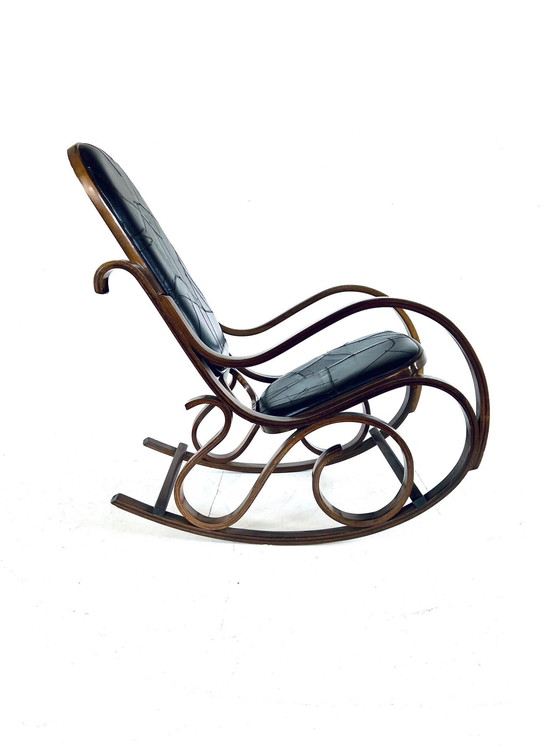 Image 1 of Chaise à bascule vintage '70s