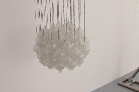 Image 1 of Lampe suspendue chandelier 'Tulipan' de Kalmar, verre soufflé, 1970,