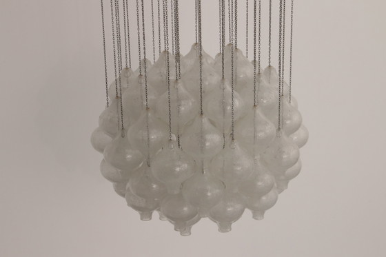 Image 1 of Lampe suspendue chandelier 'Tulipan' de Kalmar, verre soufflé, 1970,