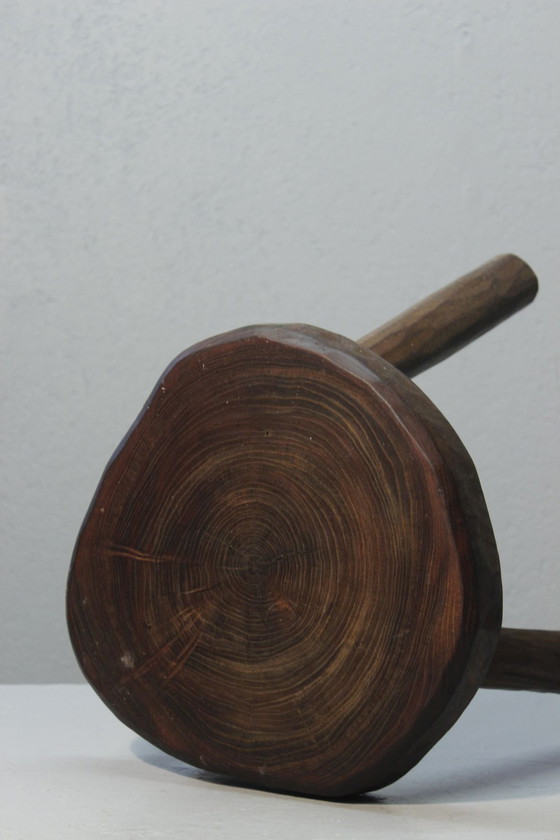 Image 1 of Tabouret Tripode De Ferme Bois Sculpté