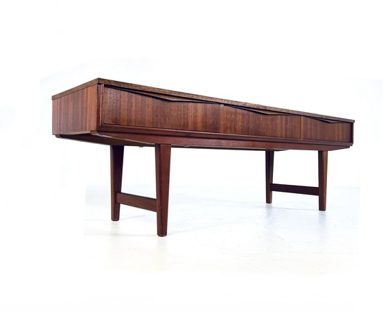 Image 1 of Buffet bas vintage danois 1960
