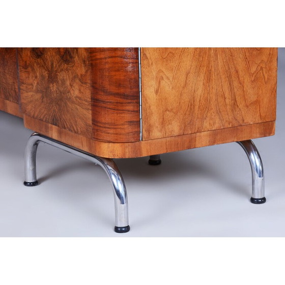 Image 1 of Buffet Bauhaus vintage en noyer par Robert Slezak, Tchécoslovaquie, années 1930