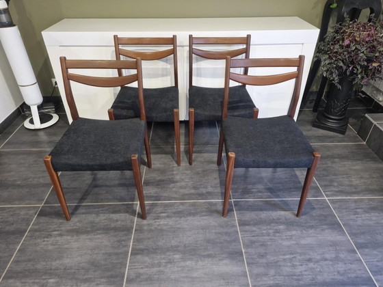 Image 1 of Suite De 4 Chaises Scandinaves, Années 1970
