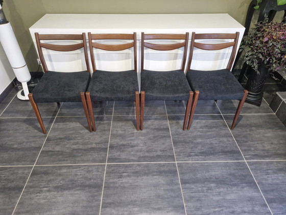 Image 1 of Suite De 4 Chaises Scandinaves, Années 1970
