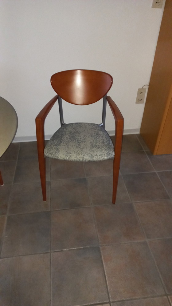 Image 1 of 4 chaises de salle à manger solides (fauteuil)