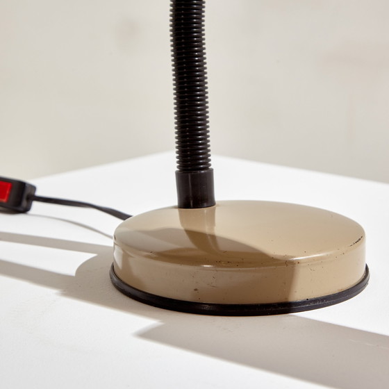 Image 1 of Lampe à poser Veneta Lumi