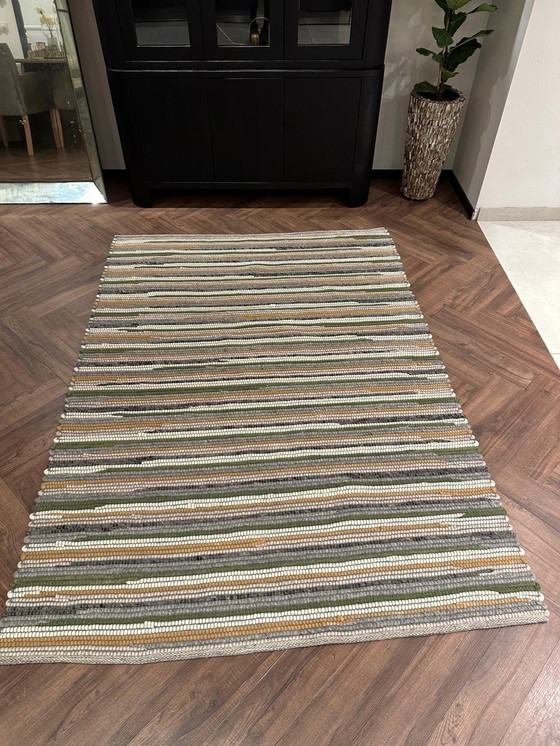 Image 1 of Veer Carpets Tapis 435 Multi Vert
