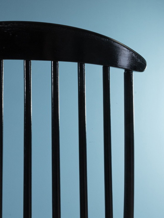 Image 1 of Fauteuil à bascule en bois des années 50