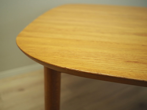 Image 1 of Table en frêne, Design danois, 1960S, Designer : Gunnar Falsig, Fabricant : Holstebro Möbelfabrik