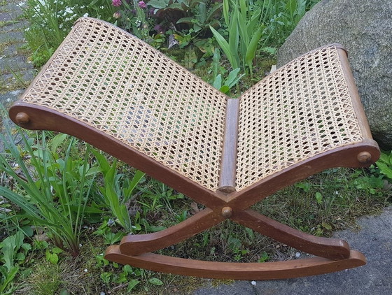 Image 1 of Repose-pieds vintage à bascule