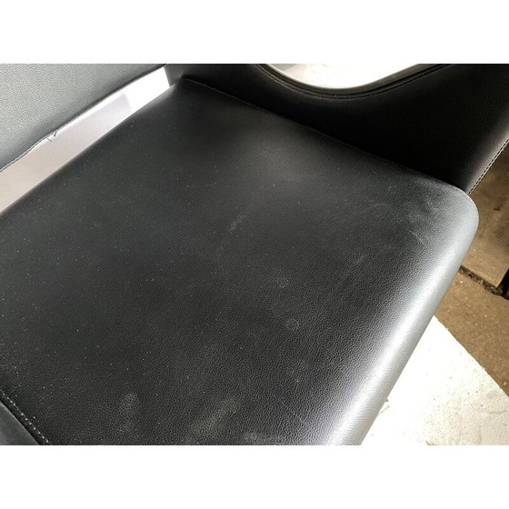 Image 1 of Fauteuils de coiffure vintage en métal et similicuir en skaï noir