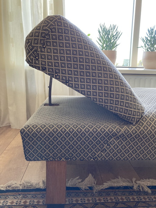 Lit de jour Vintage Art Deco en tissu et bois