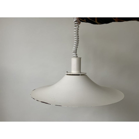Image 1 of Lampe suspendue blanche du milieu du siècle, Danemark années 1960