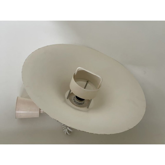 Image 1 of Lampe suspendue blanche du milieu du siècle, Danemark années 1960
