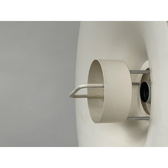 Image 1 of Lampe suspendue blanche du milieu du siècle, Danemark années 1960
