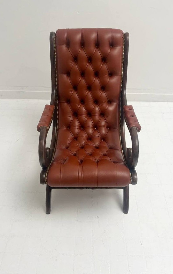 Image 1 of Fauteuil en cuir antique de style Régence