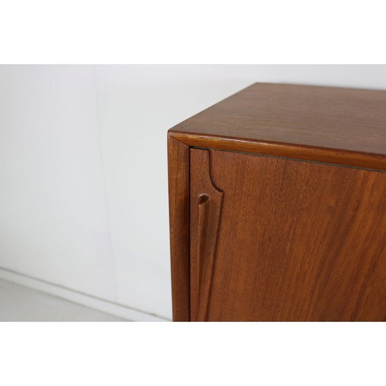 Image 1 of Buffet vintage en teck danois par Gunni Omann