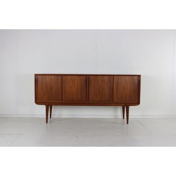 Image 1 of Buffet vintage en teck danois par Gunni Omann
