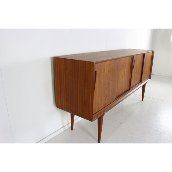 Image 1 of Buffet vintage en teck danois par Gunni Omann