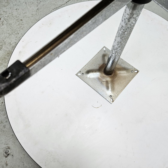 Image 1 of Petite table de salon