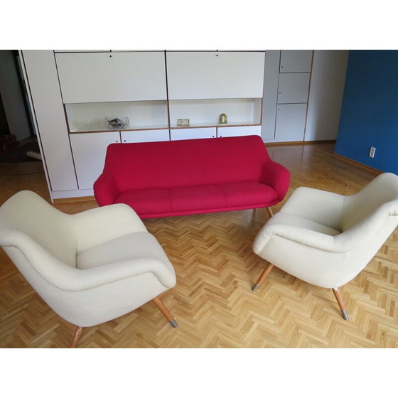 Image 1 of Fauteuil beige de style organique - années 1950