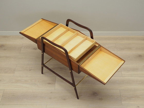 Image 1 of Table de couture en noyer, Design italien, 1970S, Production : Italie