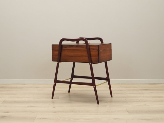 Image 1 of Table de couture en noyer, Design italien, 1970S, Production : Italie