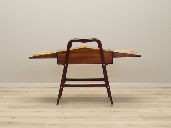 Image 1 of Table de couture en noyer, Design italien, 1970S, Production : Italie